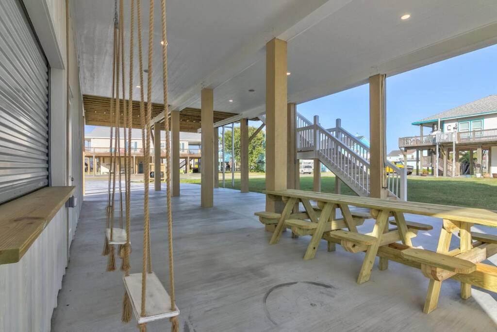 Hébergement de vacances Walk To Beach, King Bed, Golf Cart, Sea The Light