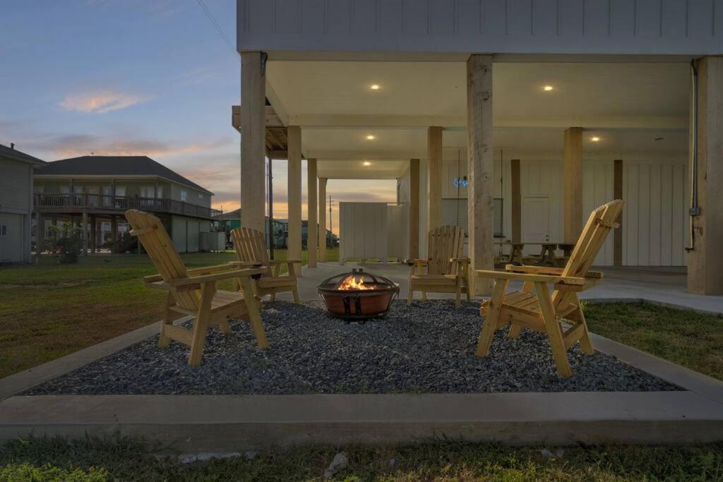 Hébergement de vacances Walk To Beach, King Bed, Golf Cart, Sea The Light